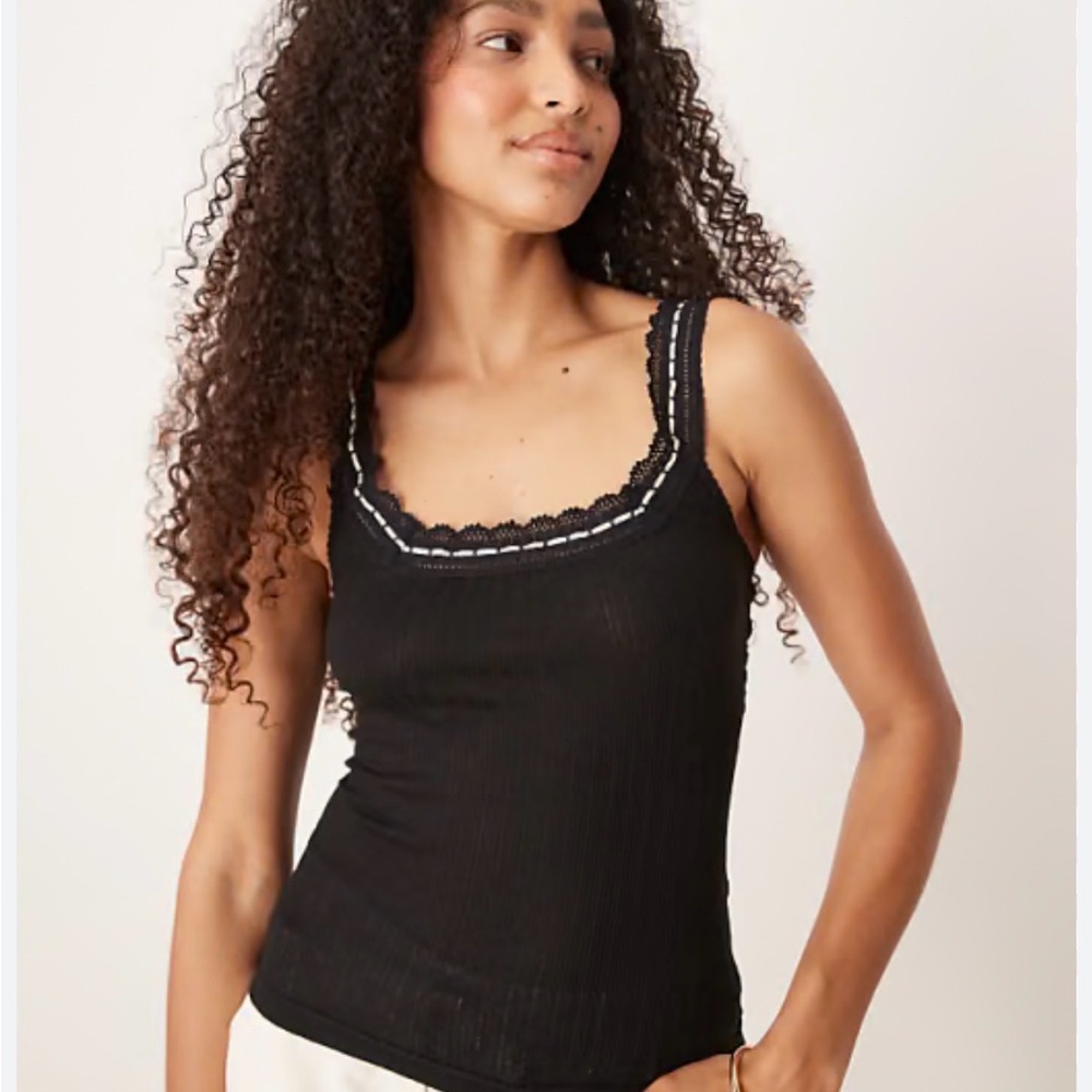 NWT Coquette Free People Black Camisole with Lace Detail Size M